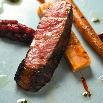 EL Ideas signature dishes St. Louis Spare Ribs
"Messy Jessie"
Wagyu Beef